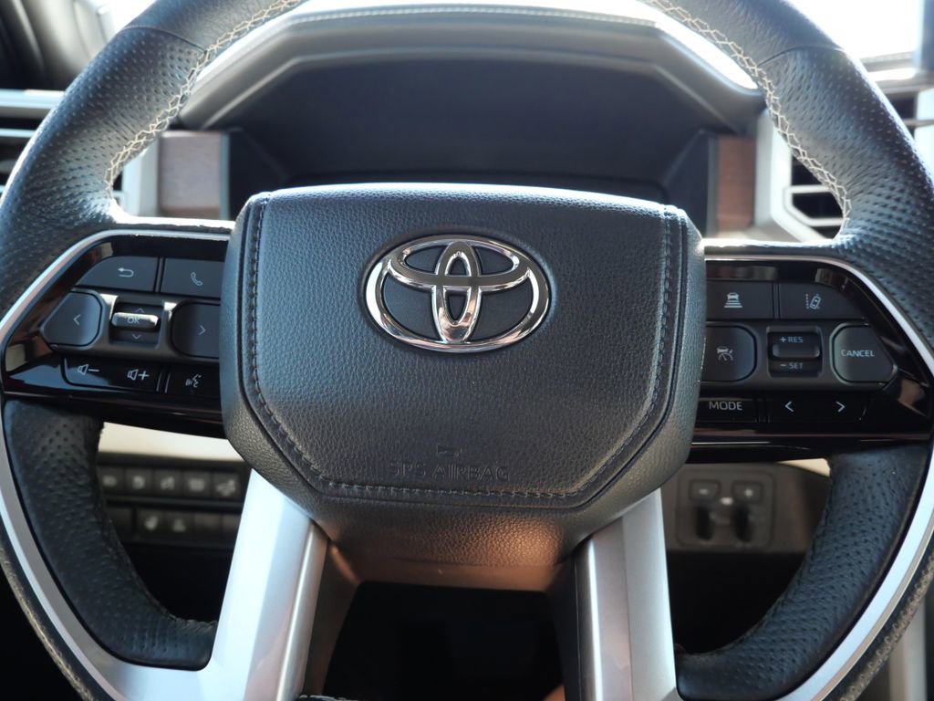 Used 2024 Toyota Sequoia Capstone AWD/4WD image 23