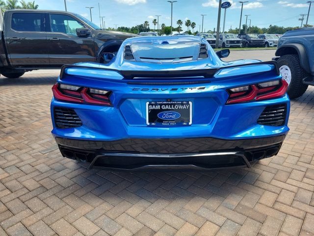 Used 2024 Chevrolet Corvette Stingray Premium Cpe w/ Z51 Performance Package RWD image 5