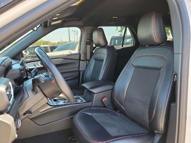Certified 2023 Ford Explorer ST-Line AWD/4WD image 12