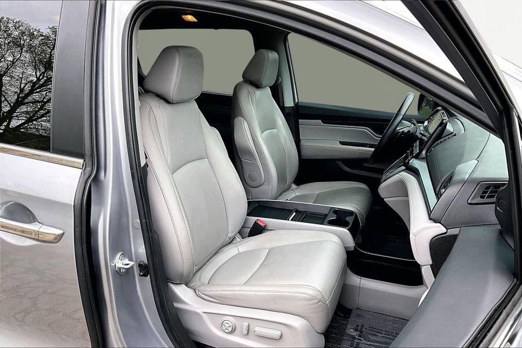 Used 2023 Honda Odyssey EX-L image 9