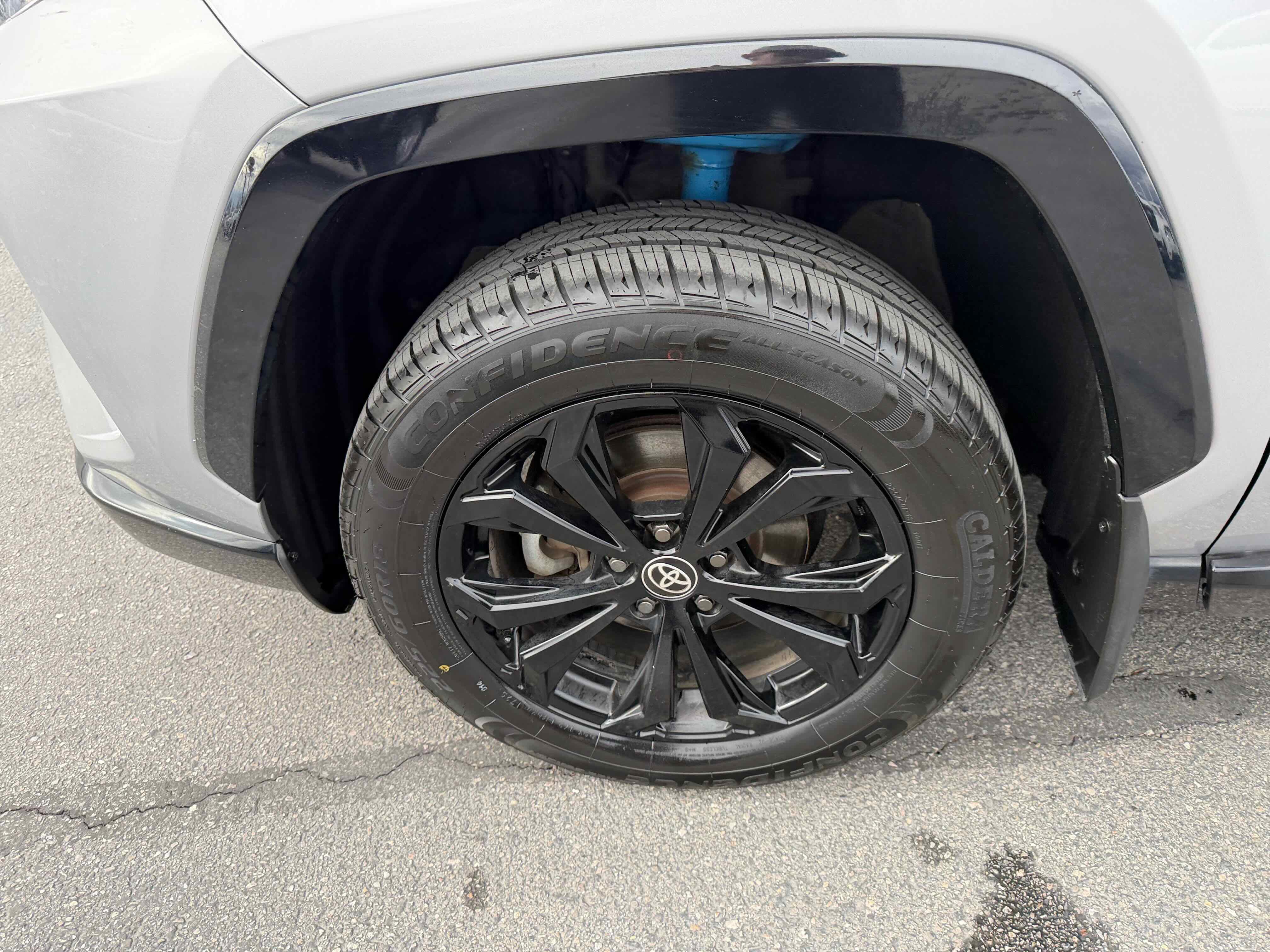 Used 2022 Toyota RAV4 XSE w/ XSE Grade Weather Package image 14