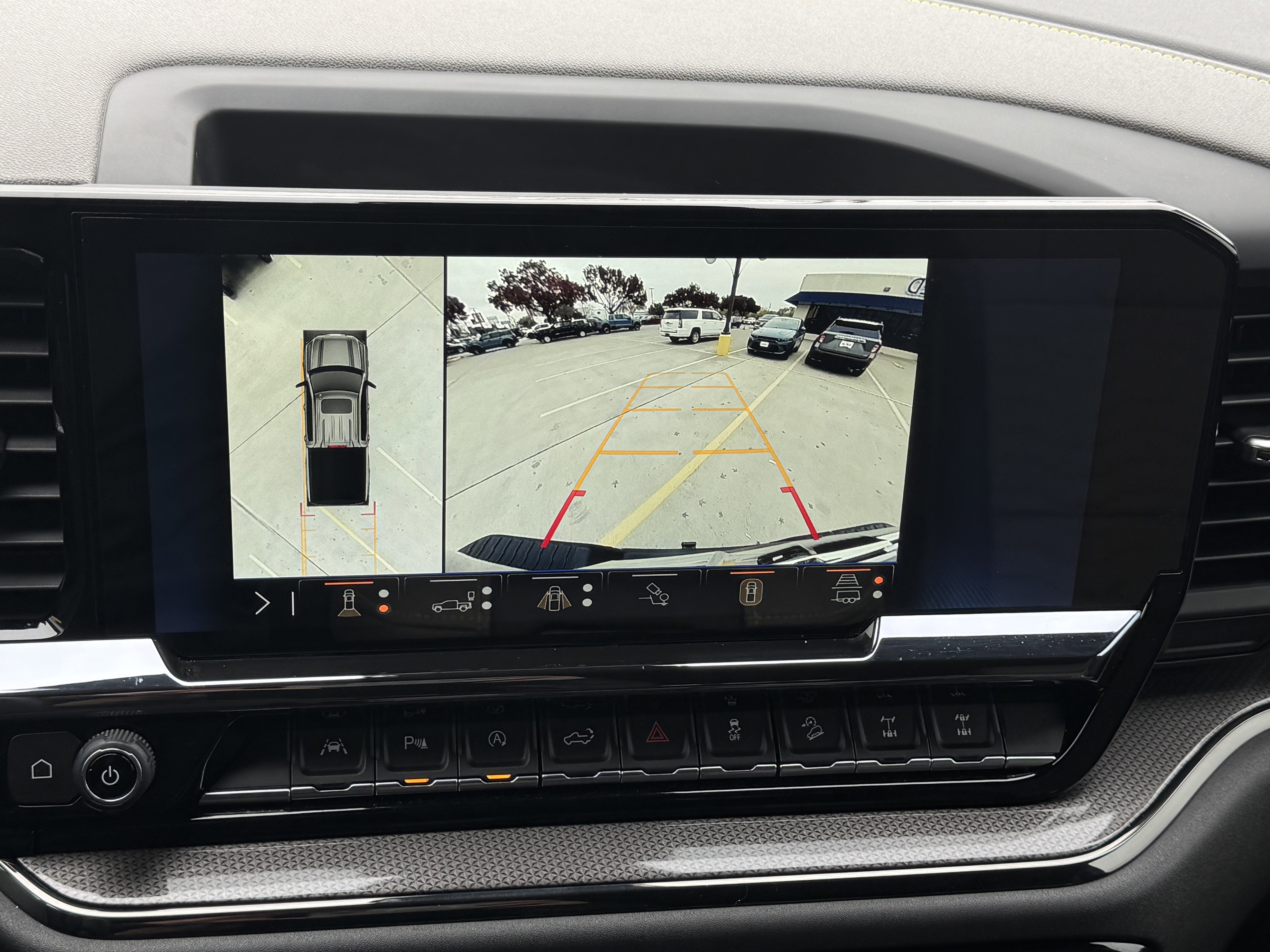 Used 2024 Chevrolet Silverado 1500 ZR2 w/ Technology Package image 27