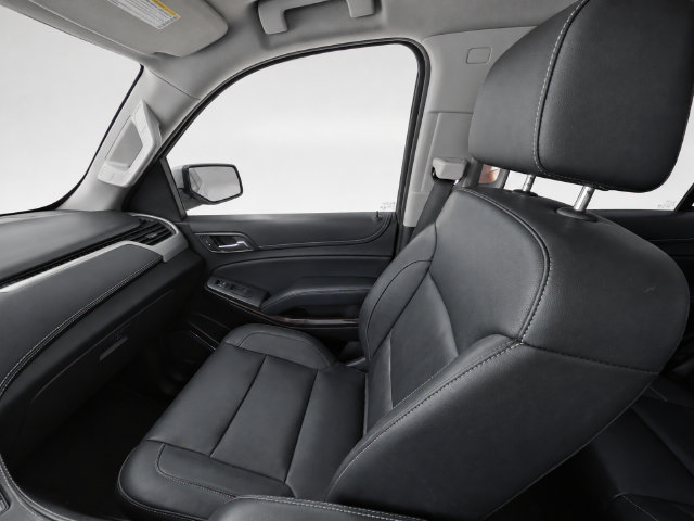 Used 2019 GMC Yukon SLT w/ Open Road Package AWD/4WD image 15