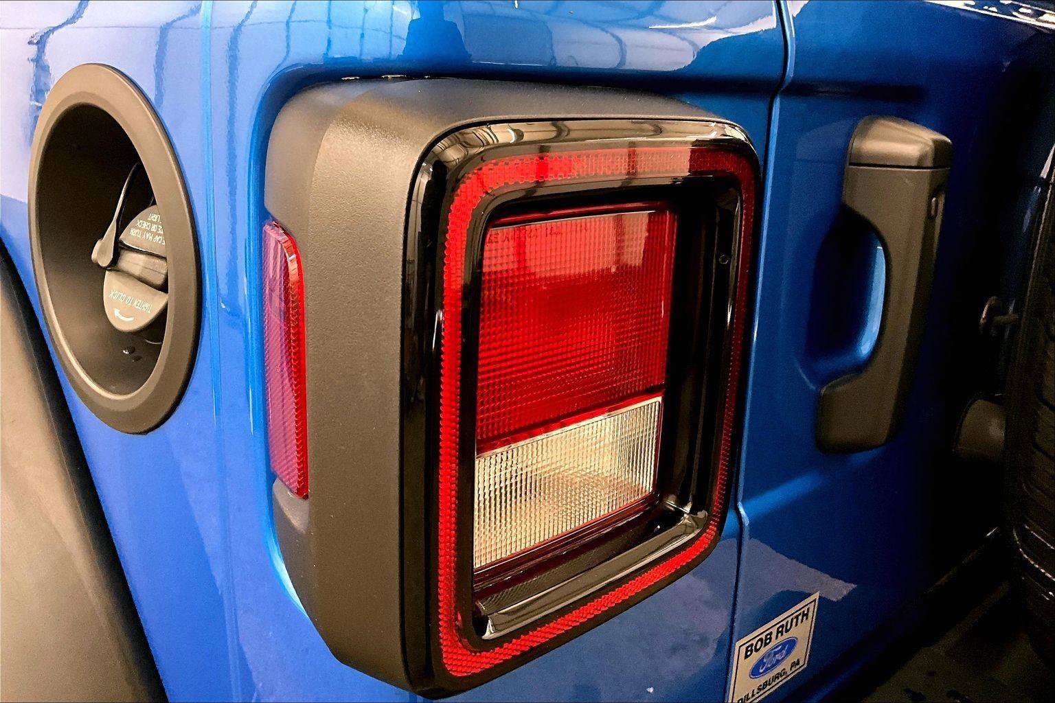 Used 2022 Jeep Wrangler Unlimited Sport S image 28