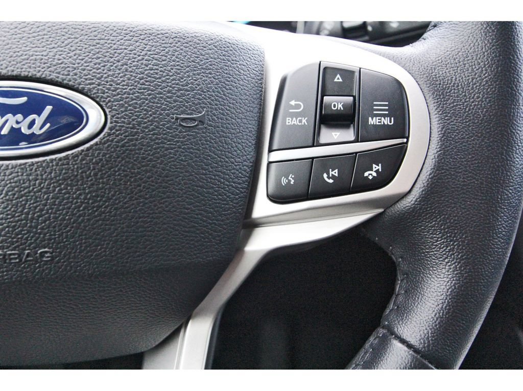 Certified 2024 Ford Explorer XLT w/ Equipment Group 202A RWD image 19