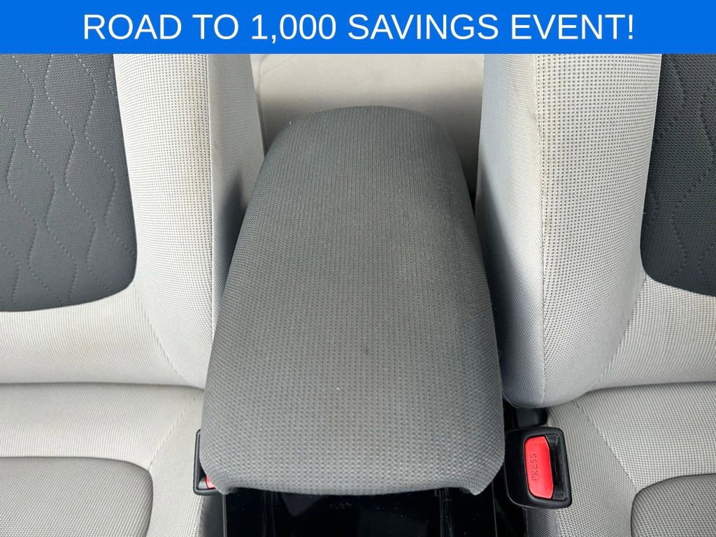 Used 2020 Toyota Corolla LE image 21