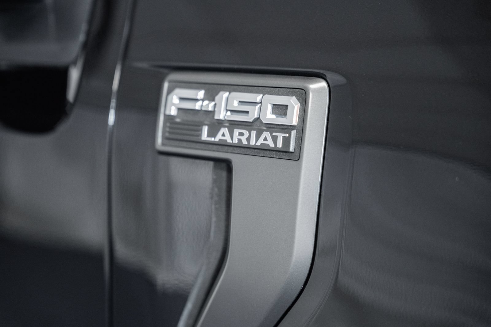 Certified 2023 Ford F150 Lariat w/ Equipment Group 502A High AWD/4WD image 15