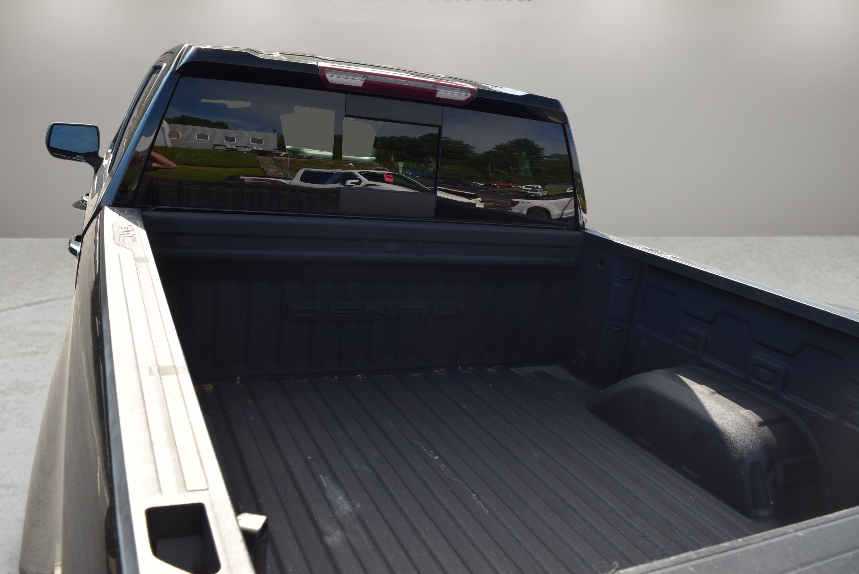 Used 2021 GMC Sierra 1500 Denali w/ Driver Alert Package II AWD/4WD image 6