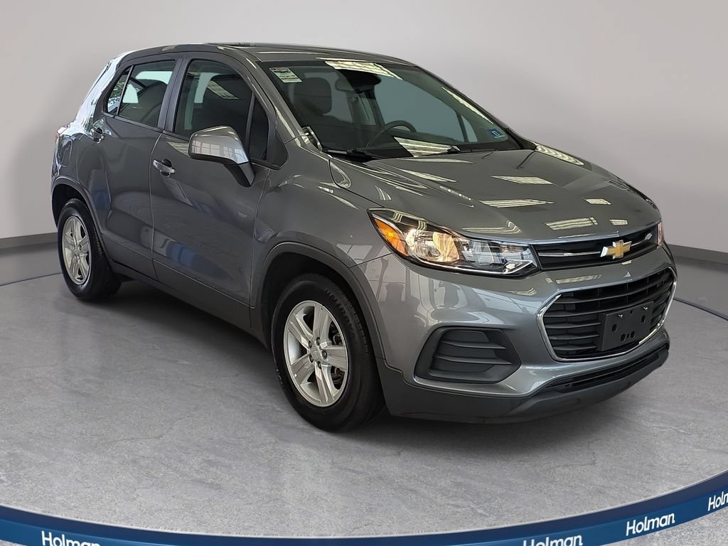 Used 2020 Chevrolet Trax LS FWD image 3