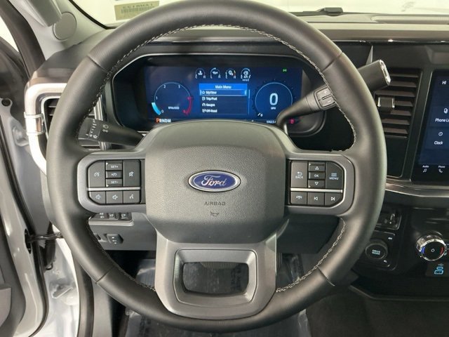 Certified 2025 Ford F450 Lariat w/ FX4 Off-Road Package image 19