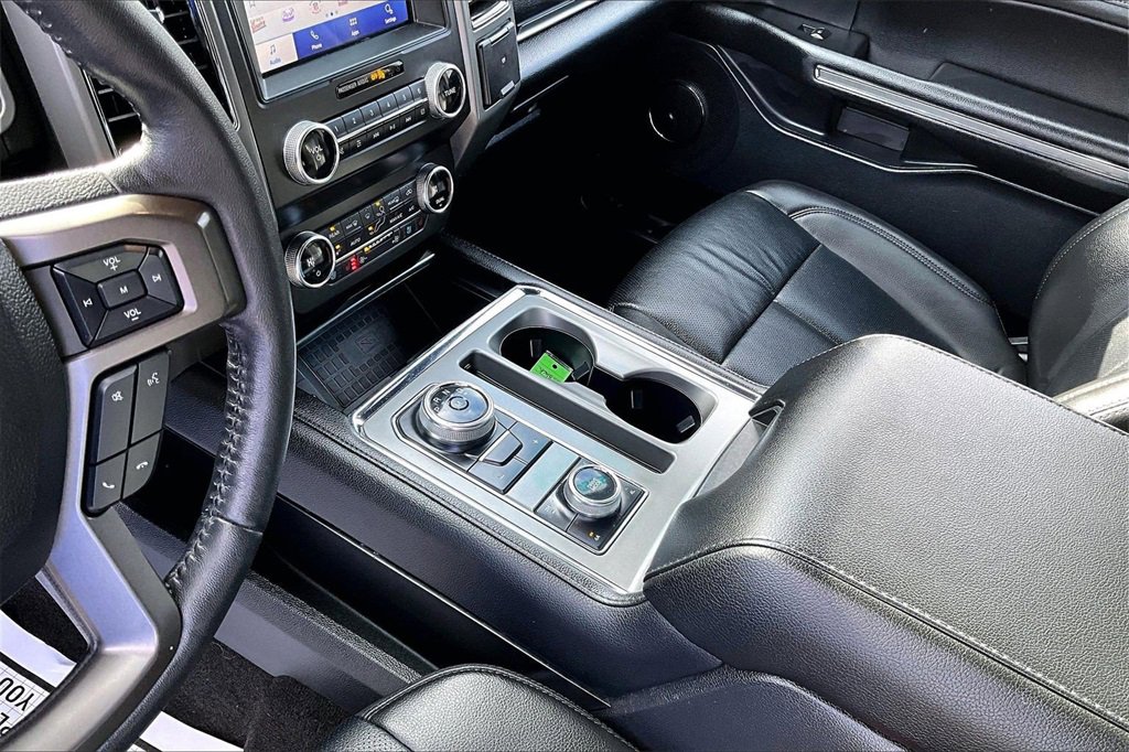 Certified 2020 Ford Expedition XLT w/ Equipment Group 202A image 16