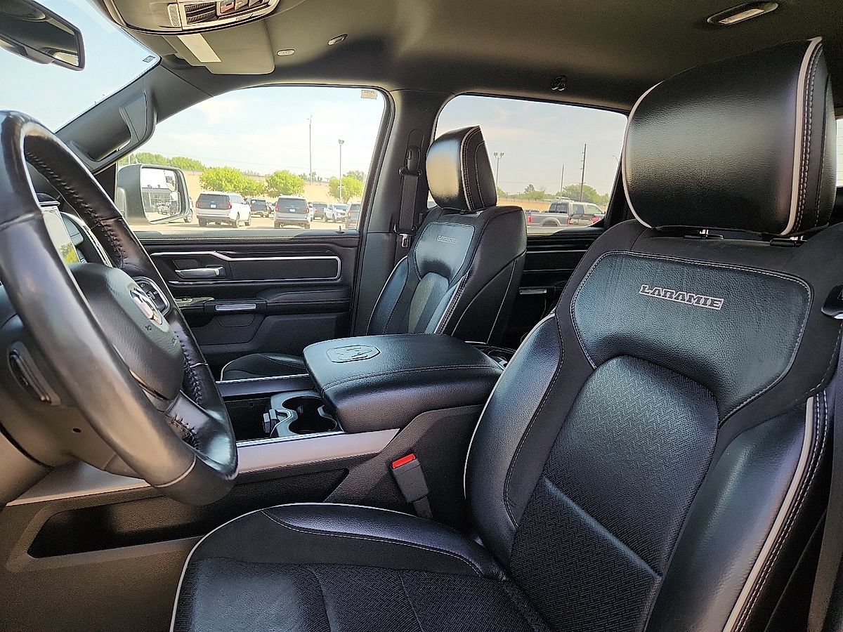 Used 2020 RAM 1500 Laramie w/ Sport Appearance Package AWD/4WD image 7