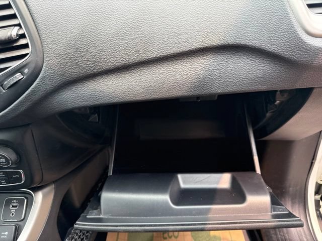 Used 2021 Jeep Compass Latitude w/ Sun and Sound Group AWD/4WD image 34