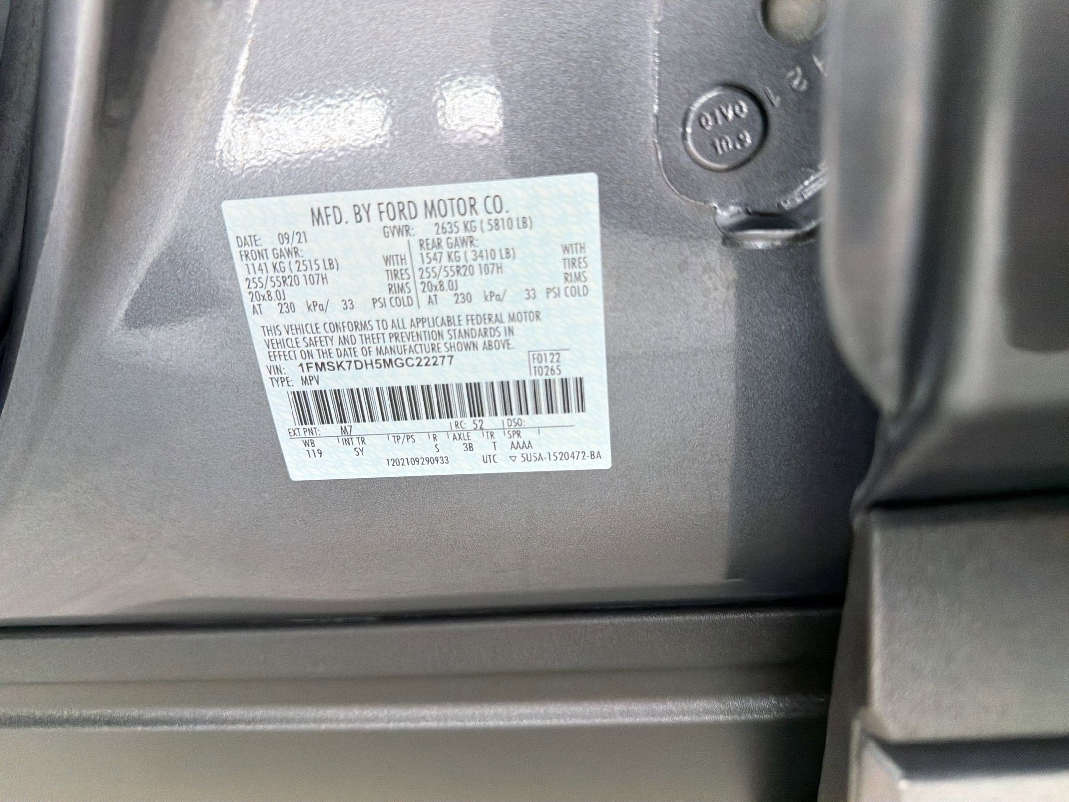 Certified 2021 Ford Explorer XLT w/ Equipment Group 202A RWD image 19