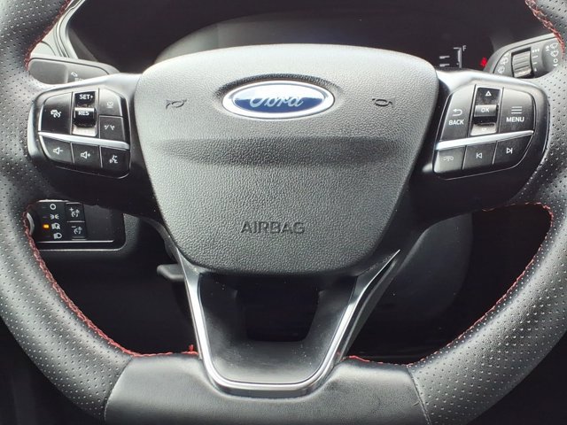 Certified 2023 Ford Escape ST-Line Select w/ Tech Pack #1 AWD/4WD image 10