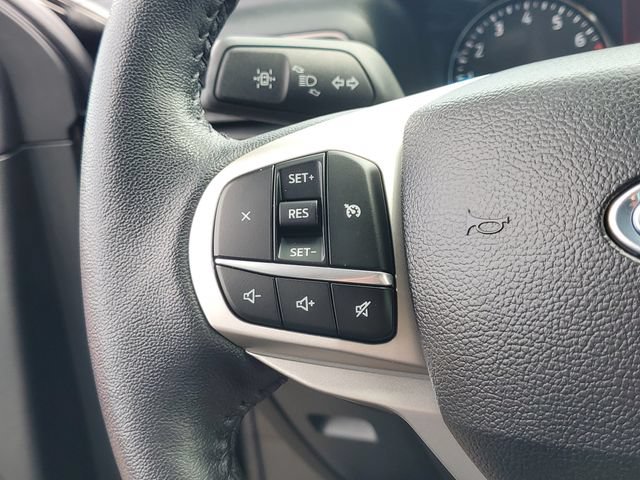Certified 2024 Ford Explorer XLT w/ Equipment Group 202A AWD/4WD image 17