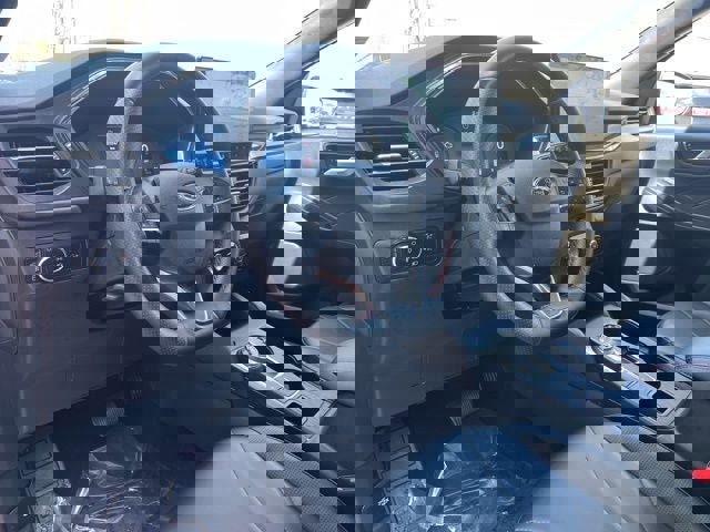 Certified 2025 Ford Escape ST-Line Elite w/ Premium Technology Package image 25