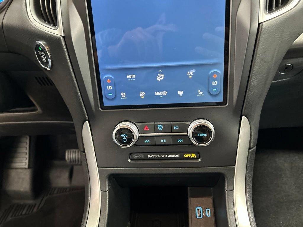 Certified 2024 Ford Edge SEL w/ Convenience Package AWD/4WD image 22