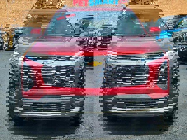 Used 2025 Chevrolet Equinox LT w/ Convenience Package II image 7