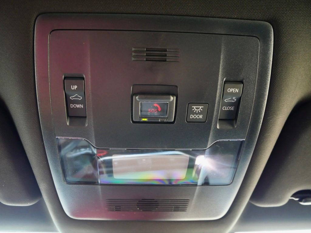 Used 2023 Lexus UX 250h F Sport FWD image 39