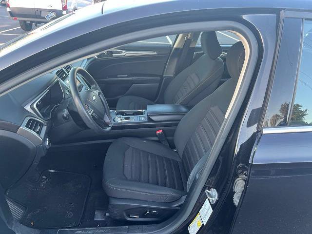 Certified 2020 Ford Fusion SE FWD image 10