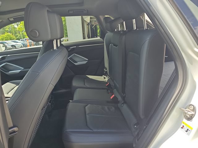 Used 2021 Audi Q3 2.0T Premium AWD/4WD image 13