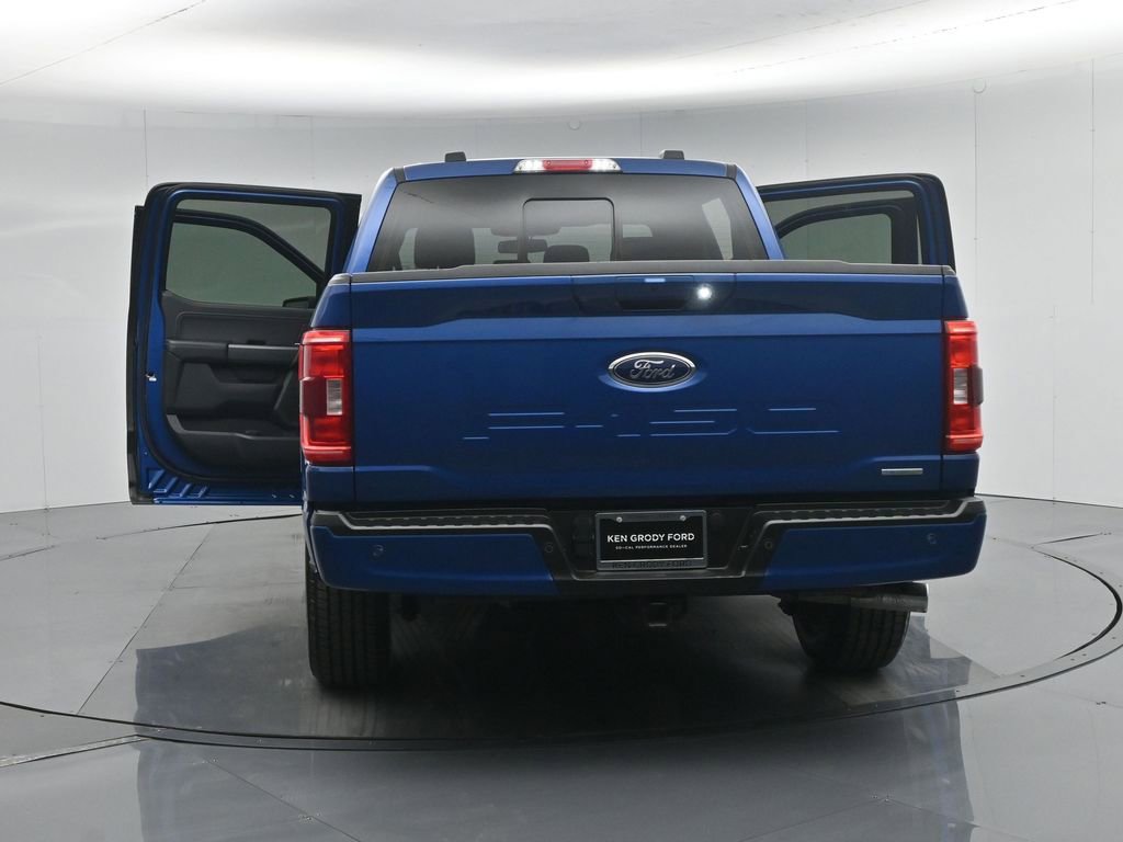Certified 2022 Ford F150 XLT w/ Equipment Group 302A High image 31