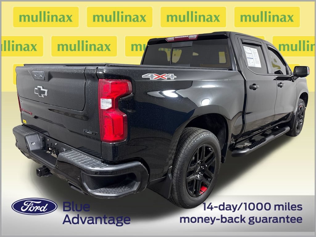 Used 2024 Chevrolet Silverado 1500 RST w/ Redline Edition AWD/4WD image 4