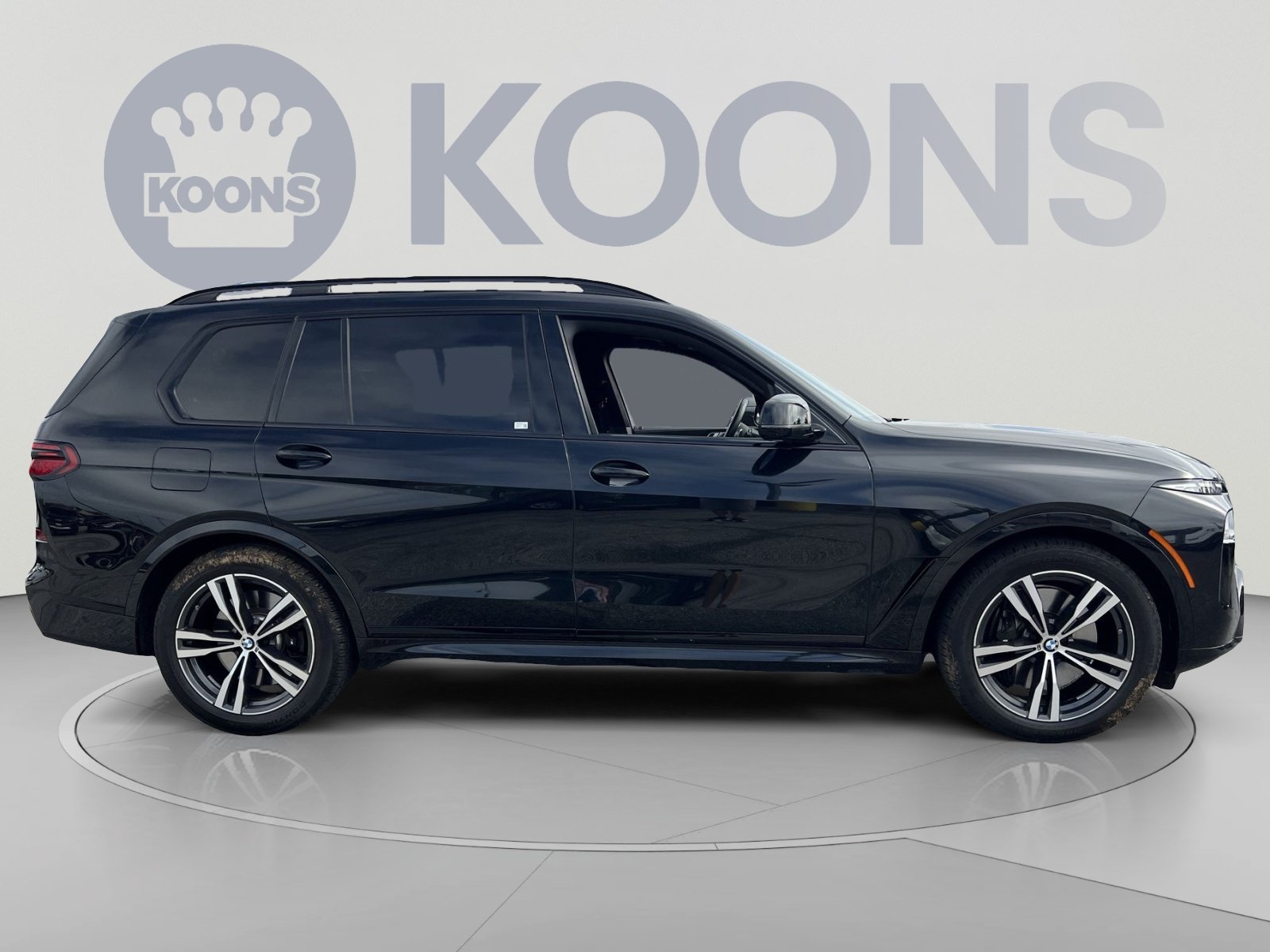 Used 2024 BMW X7 M60i w/ Executive Package AWD/4WD image 8