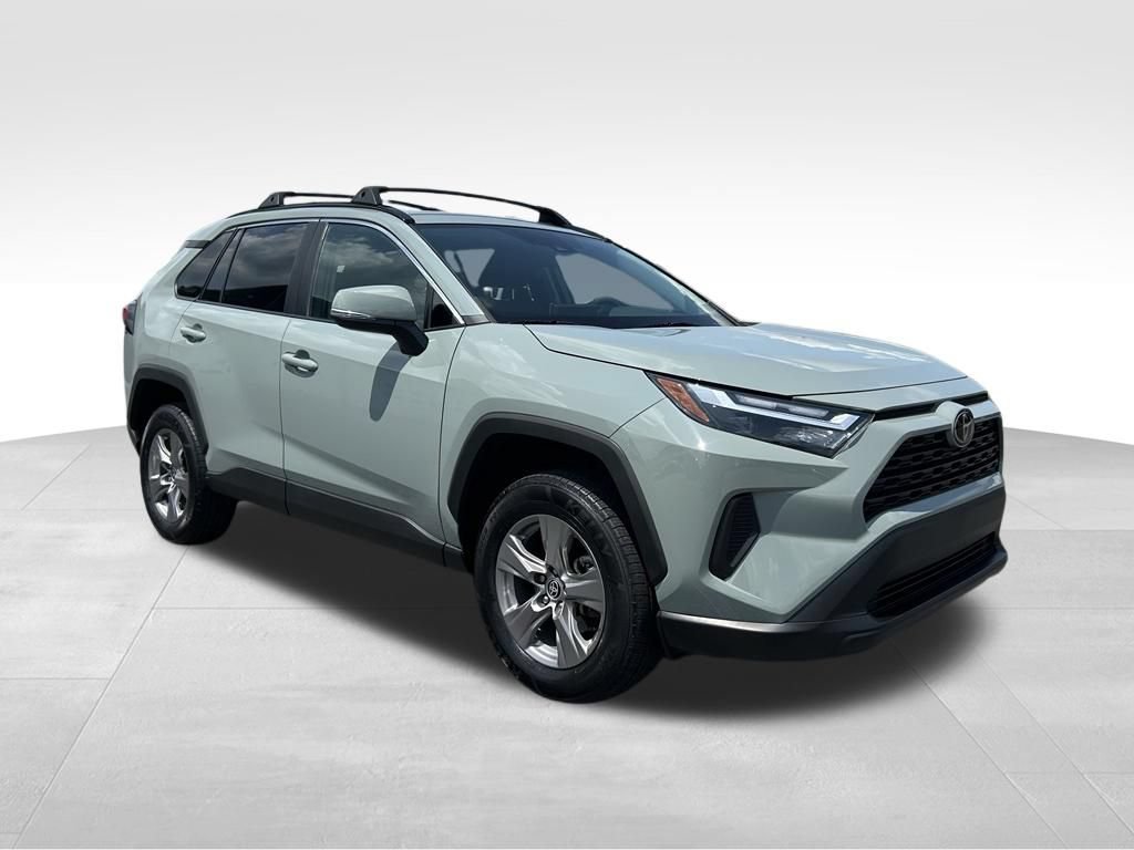 Used 2023 Toyota RAV4 XLE w/ Convenience Package AWD/4WD image 7