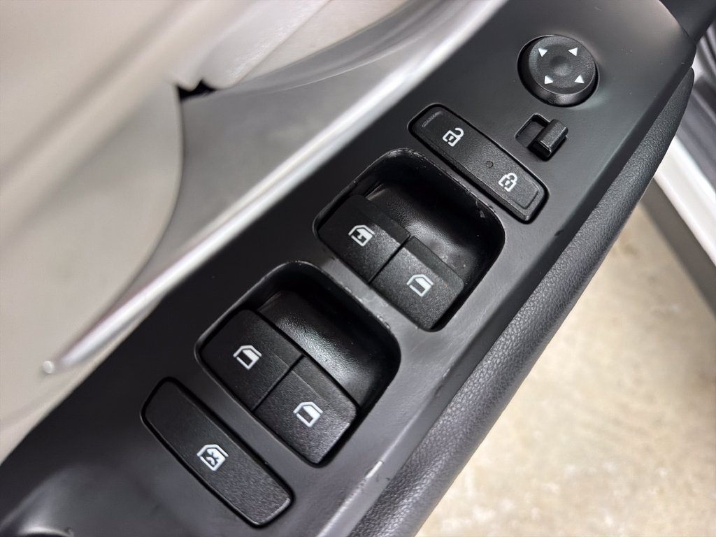Used 2022 Hyundai Tucson SE FWD image 17