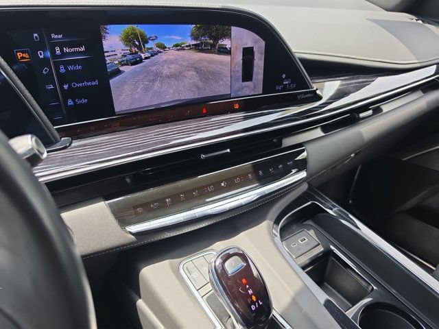 Used 2023 Cadillac Escalade ESV Sport AWD/4WD image 29