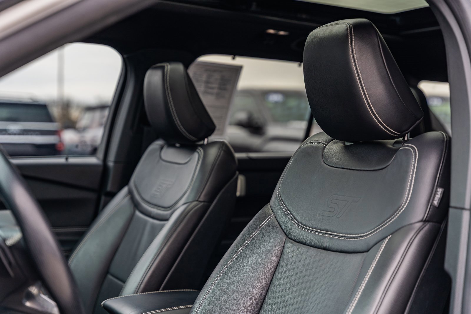 Certified 2020 Ford Explorer ST w/ Premium Technology Package image 25