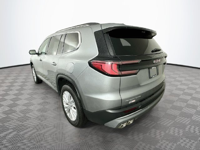 Used 2026 GMC Acadia Elevation w/ Elevation Premium Package FWD image 10