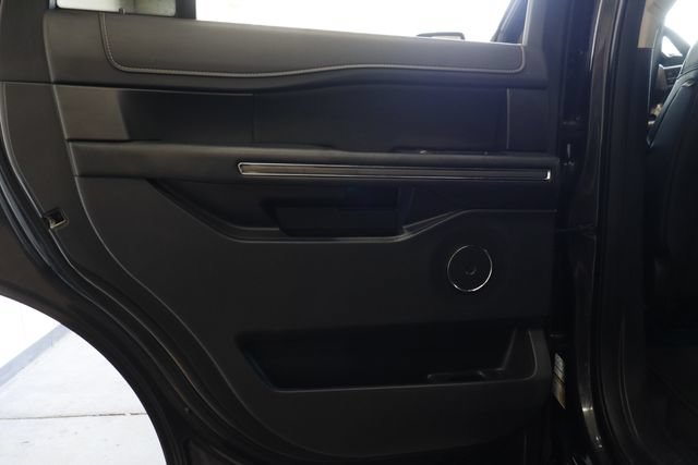 Certified 2024 Ford Expedition XLT RWD image 33