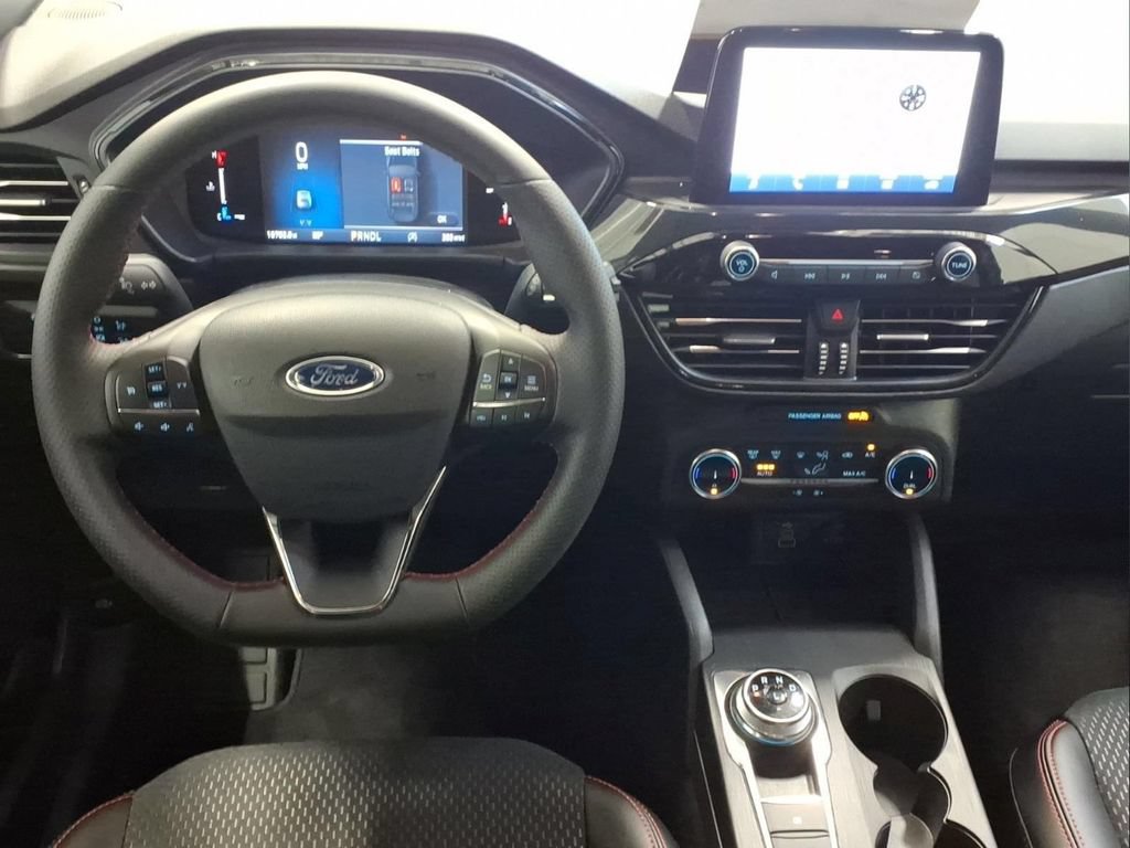 Certified 2026 Ford Escape ST-Line AWD/4WD image 7