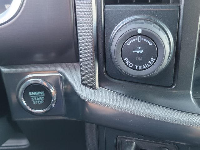 Certified 2025 Ford F150 Platinum AWD/4WD image 31