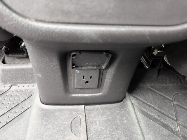 Used 2023 Chevrolet Equinox RS FWD image 27