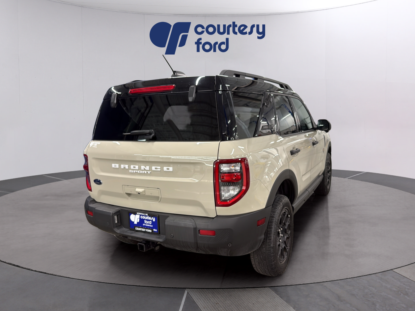 Certified 2025 Ford Bronco Sport Badlands AWD/4WD image 8