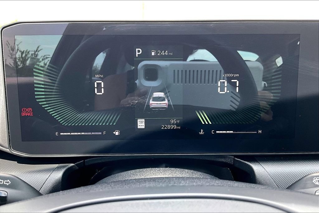 Used 2025 Kia K4 FWD image 20