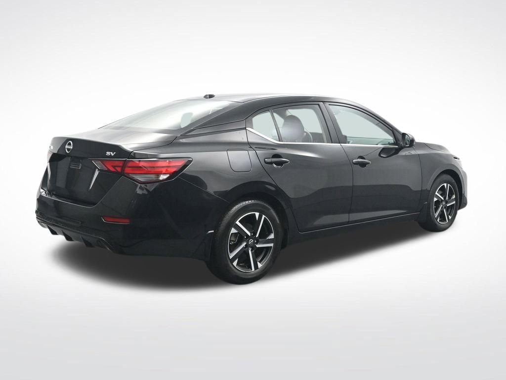 Used 2024 Nissan Sentra SV FWD image 5