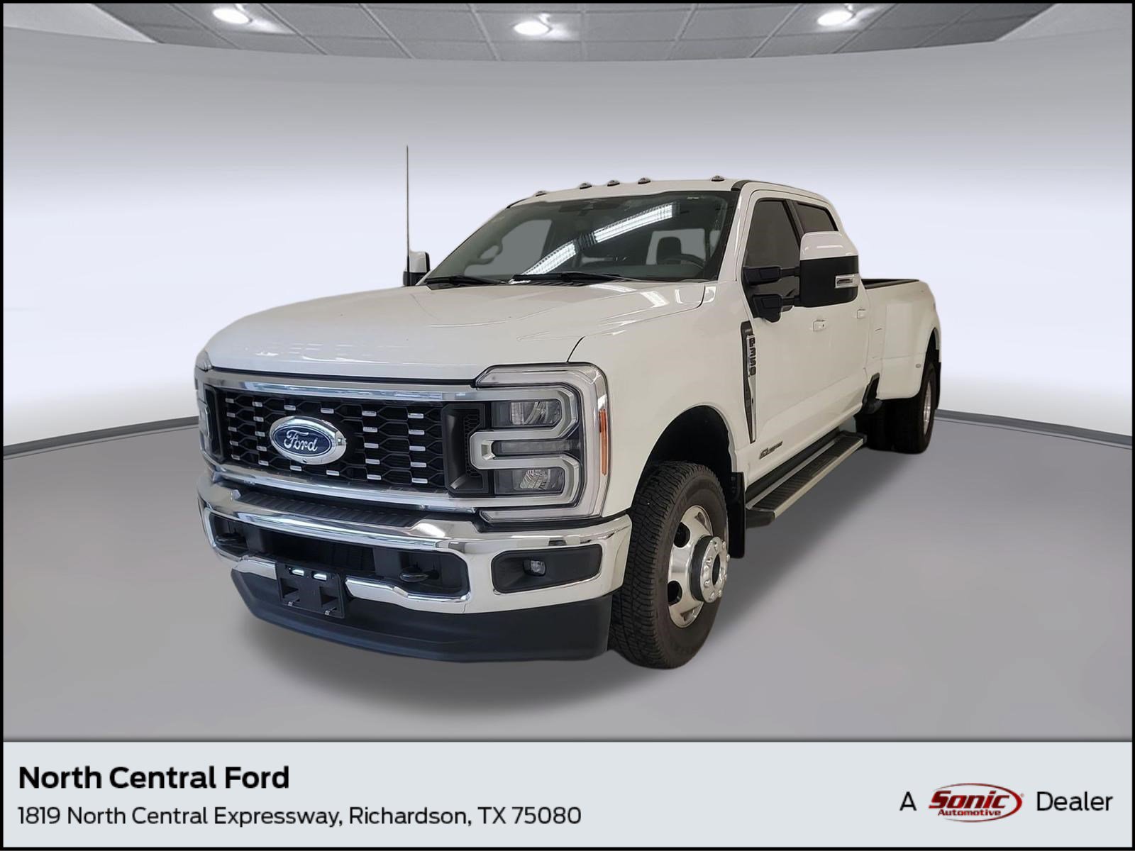 Certified 2023 Ford F350 Lariat image 1