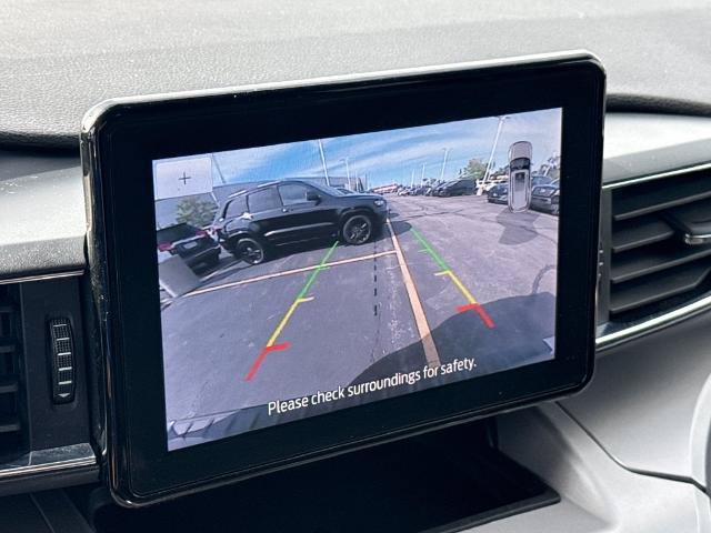 Certified 2024 Ford Explorer XLT w/ Equipment Group 202A AWD/4WD image 22