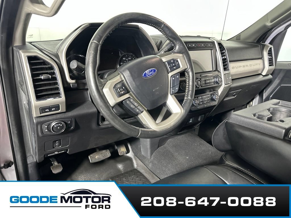 Certified 2020 Ford F250 Lariat w/ Lariat Value Package AWD/4WD image 9