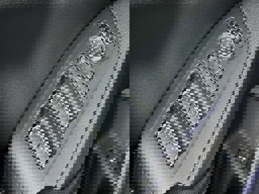 Used 2019 Honda Accord Sport image 28