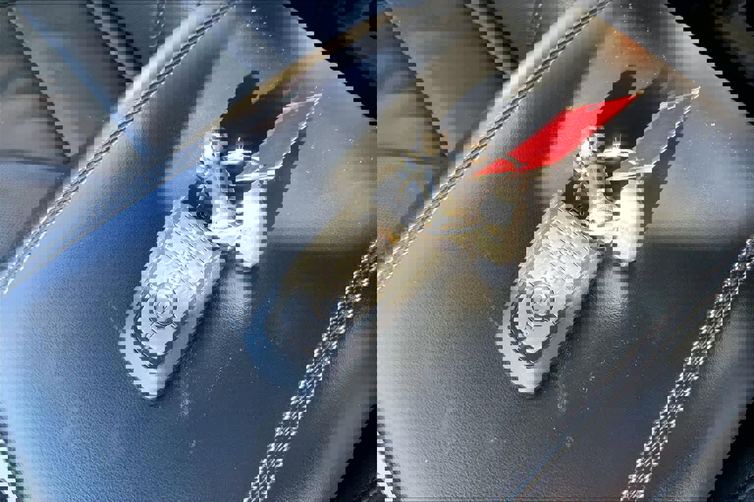 Certified 2021 Ford Explorer Limited w/ Equipment Group 301A image 13