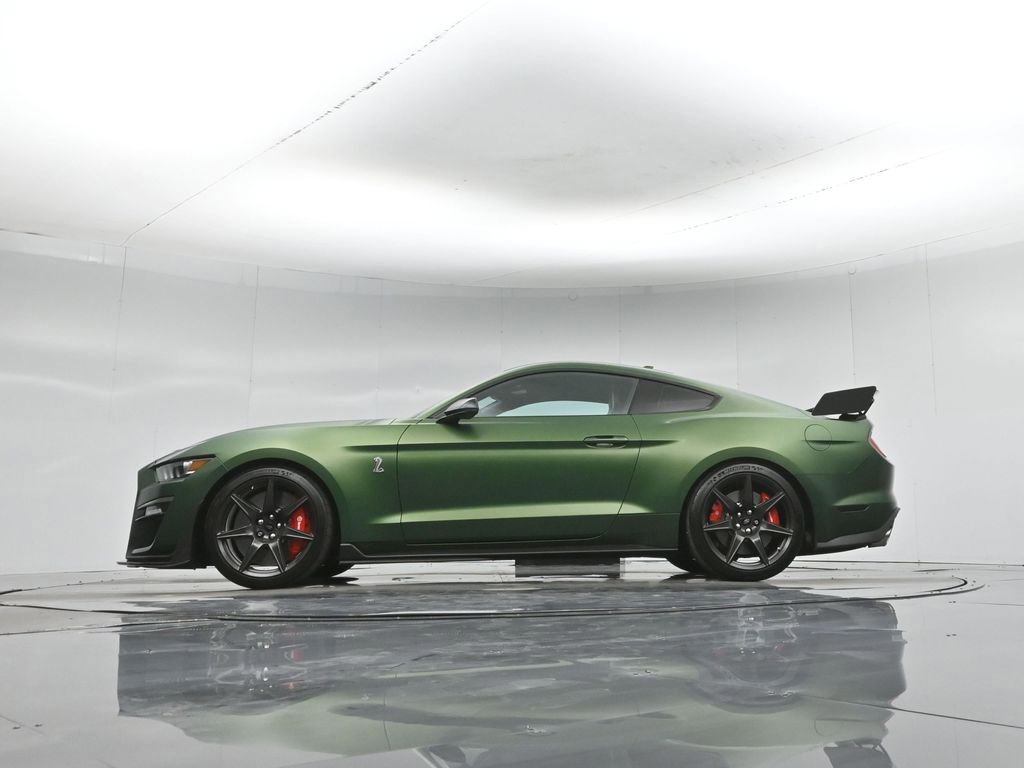 Certified 2022 Ford Mustang Shelby GT500 w/ Carbon Fiber Track Pack image 23