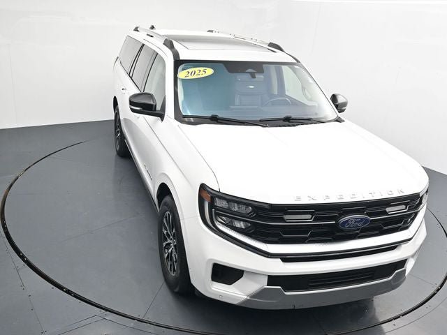 Certified 2025 Ford Expedition Max Platinum AWD/4WD image 19