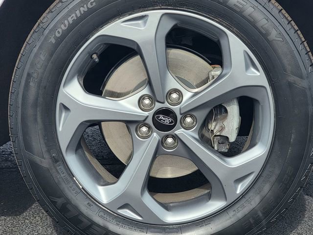 Certified 2023 Ford Escape ST-Line w/ Tech Pack #1 AWD/4WD image 17