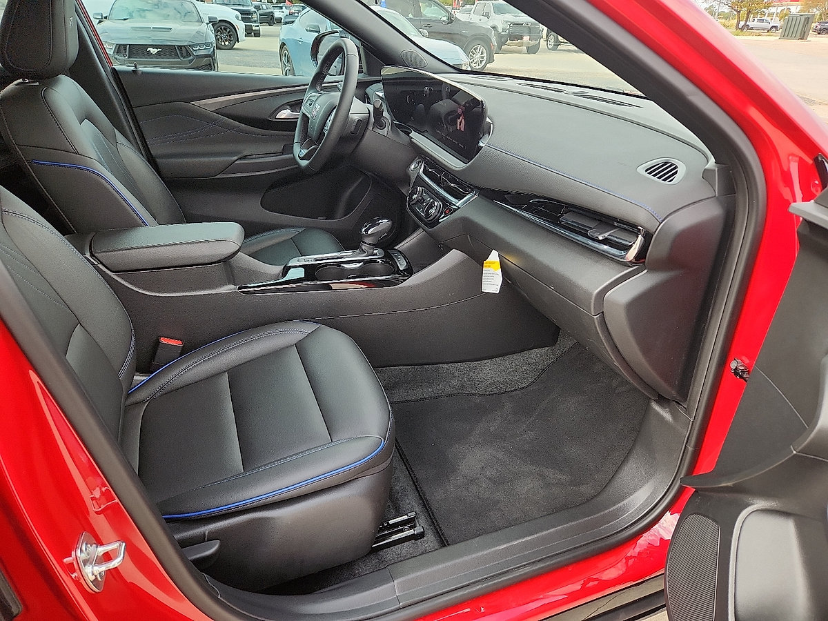 Used 2026 Buick Envista Sport Touring FWD image 16